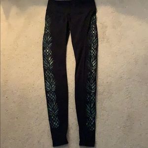 lululemon black pineapple leggings